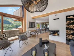 Chalet moderne à Méribel : jacuzzi, sauna, 6 chambres, proche centre et navette - FR-1-565-55